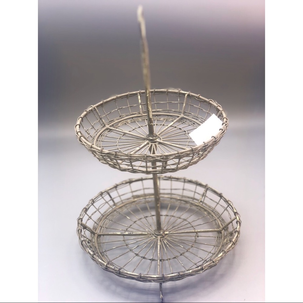 Vintage Heart Two Tier Serving Stand - Picture 14 of 14